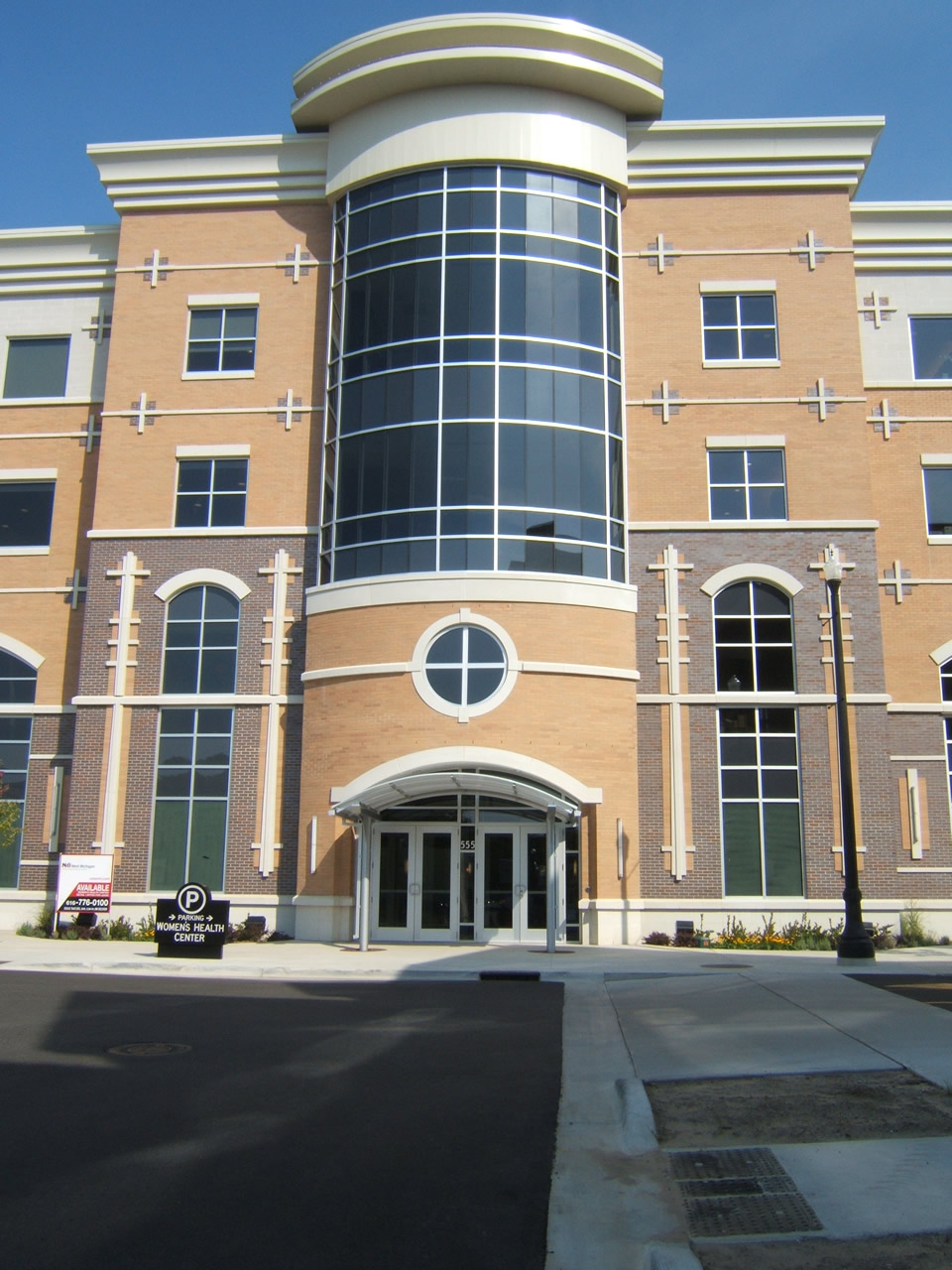 Women39;s Health Center  Grand Rapids, Michigan : Superior Precast 